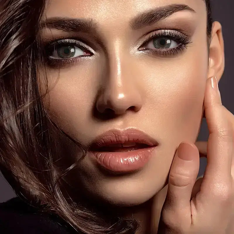 فانتاسي عدسات ملونة ايري بلو (لمدة شهر)